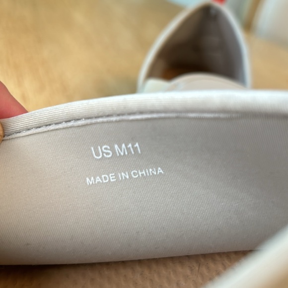 Sea*Star Men’s Mariner Slip-On (11) - Picture 6 of 9